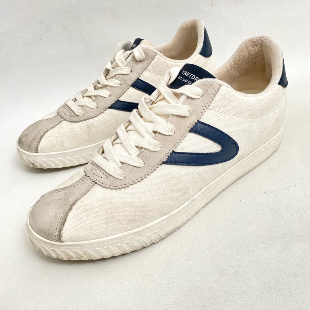 Tretorn White Canvas Women’s Sneakers Low Top 9.5 Lace Up Trainers